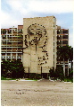 Platz der Revolution. Das Konterfei von Che Guevara auf dem Gebude des Innenministeriums.